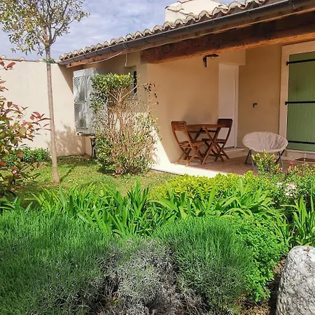 De Reve A Calaven Drome Provencale *